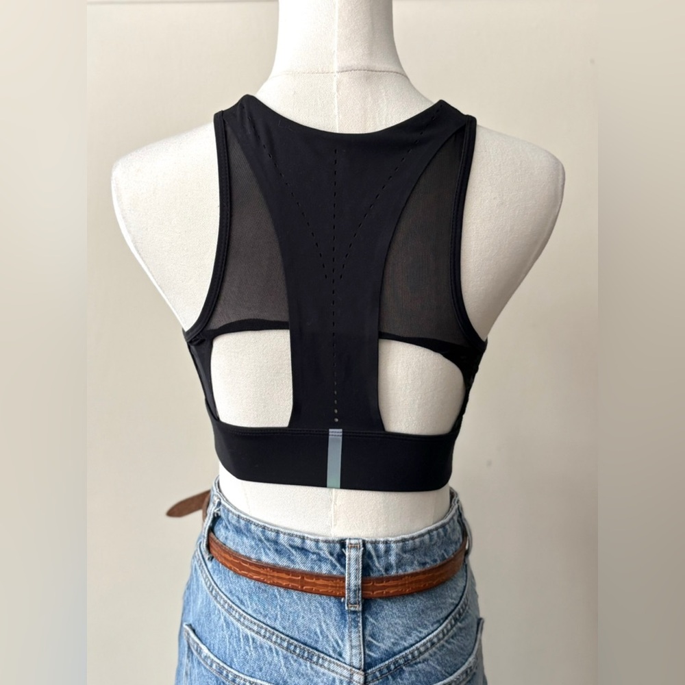 New Balance Black Stretch Mesh Back Full Coverage Athletic Sports Bra - Picture 6 of 8
